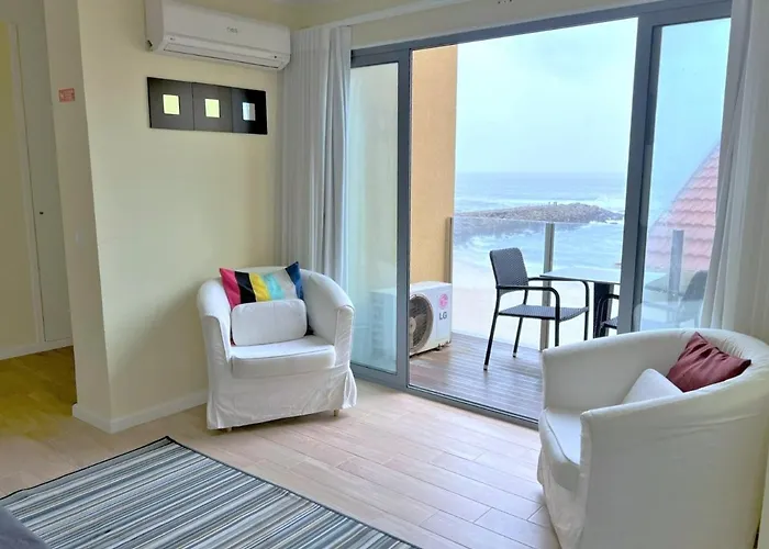 Vista Mare By Porto Hosts Apartament *
